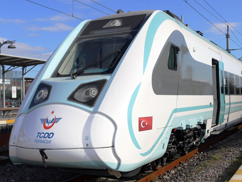 MİLLİ ELEKTRİKLİ TREN SETİ